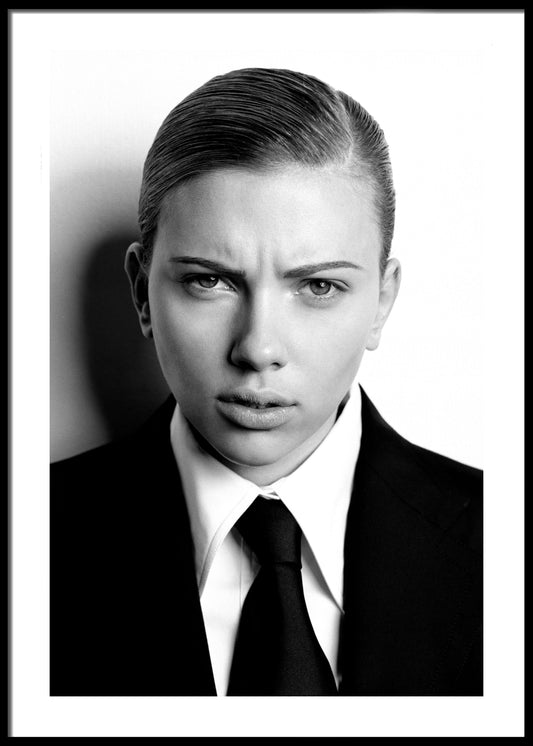 Russell James Scarlett plakat